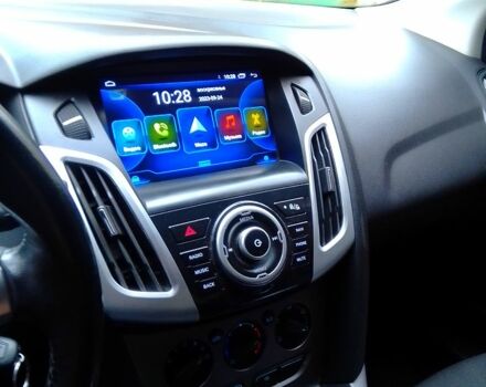 Белый Форд Фокус, объемом двигателя 1 л и пробегом 120 тыс. км за 6300 $, фото 1 на Automoto.ua