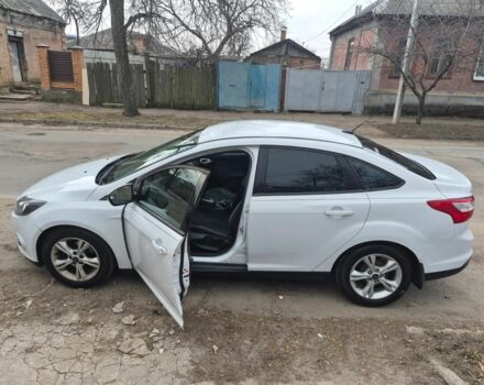 Білий Форд Фокус, об'ємом двигуна 2 л та пробігом 137 тис. км за 5800 $, фото 1 на Automoto.ua