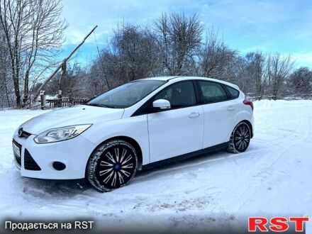 Білий Форд Фокус, об'ємом двигуна 1.6 л та пробігом 226 тис. км за 7500 $, фото 1 на Automoto.ua