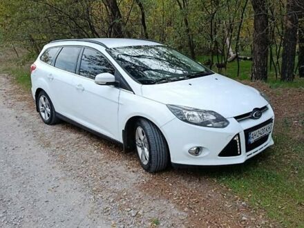 Белый Форд Фокус, объемом двигателя 1.6 л и пробегом 133 тыс. км за 7800 $, фото 1 на Automoto.ua