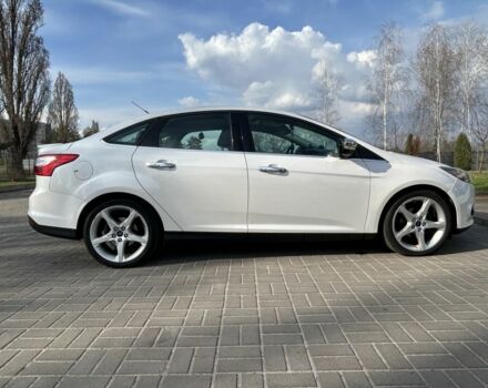 Белый Форд Фокус, объемом двигателя 2 л и пробегом 185 тыс. км за 8000 $, фото 1 на Automoto.ua