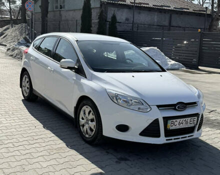 Білий Форд Фокус, об'ємом двигуна 1 л та пробігом 65 тис. км за 8000 $, фото 1 на Automoto.ua