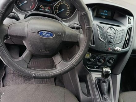 Белый Форд Фокус, объемом двигателя 0 л и пробегом 500 тыс. км за 6300 $, фото 1 на Automoto.ua