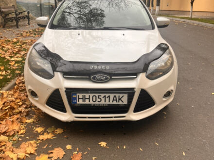 Білий Форд Фокус, об'ємом двигуна 2 л та пробігом 246 тис. км за 6500 $, фото 1 на Automoto.ua