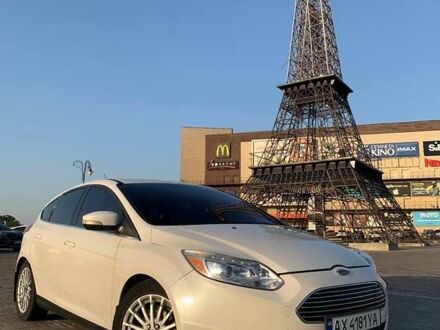 Білий Форд Фокус, об'ємом двигуна 0 л та пробігом 110 тис. км за 6400 $, фото 1 на Automoto.ua