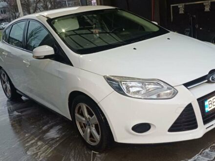 Білий Форд Фокус, об'ємом двигуна 1 л та пробігом 285 тис. км за 6100 $, фото 1 на Automoto.ua