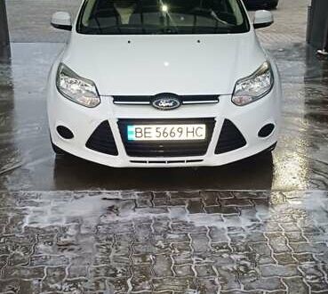 Белый Форд Фокус, объемом двигателя 1 л и пробегом 285 тыс. км за 6400 $, фото 1 на Automoto.ua