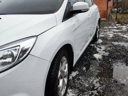 Білий Форд Фокус, об'ємом двигуна 1 л та пробігом 132 тис. км за 6000 $, фото 1 на Automoto.ua
