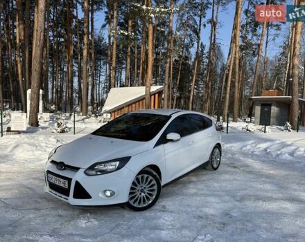 Белый Форд Фокус, объемом двигателя 1.6 л и пробегом 285 тыс. км за 7900 $, фото 1 на Automoto.ua