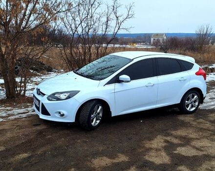 Белый Форд Фокус, объемом двигателя 1 л и пробегом 140 тыс. км за 7000 $, фото 1 на Automoto.ua