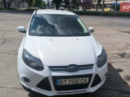 Форд Фокус 2013 в Херсоне на Automoto.ua Белый Форд Фокус, объемом двигателя 1.6 л и пробегом 163 тыс. км за 7500 $, фото 1 на Automoto.ua