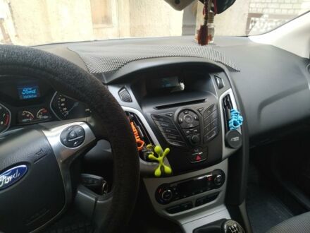 Білий Форд Фокус, об'ємом двигуна 1 л та пробігом 154 тис. км за 8150 $, фото 1 на Automoto.ua