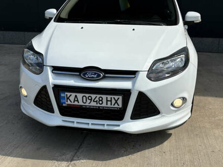 Форд Фокус 2013 в Броварах на Automoto.ua Белый Форд Фокус, объемом двигателя 1.6 л и пробегом 219 тыс. км за 10000 $, фото 1 на Automoto.ua