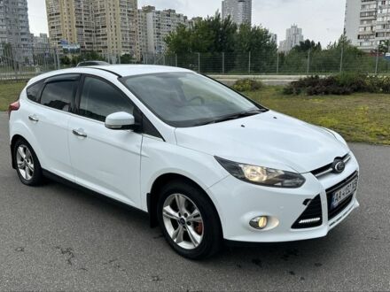 Форд Фокус 2013 у Києві на Automoto.ua Білий Форд Фокус, об'ємом двигуна 1 л та пробігом 177 тис. км за 6100 $, фото 1 на Automoto.ua