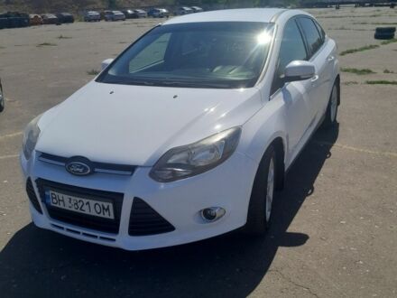 Форд Фокус 2013 у Одесі на Automoto.ua Білий Форд Фокус, об'ємом двигуна 1 л та пробігом 233 тис. км за 7591 $, фото 1 на Automoto.ua