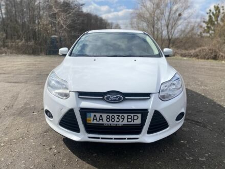 Белый Форд Фокус, объемом двигателя 1 л и пробегом 240 тыс. км за 4700 $, фото 1 на Automoto.ua