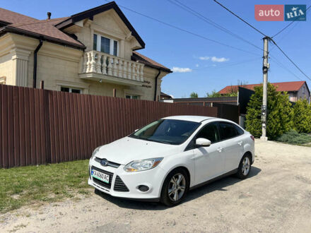 Белый Форд Фокус, объемом двигателя 2 л и пробегом 238 тыс. км за 6000 $, фото 1 на Automoto.ua