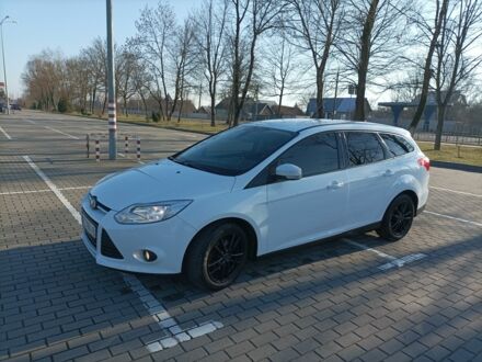 Білий Форд Фокус, об'ємом двигуна 1 л та пробігом 168 тис. км за 6500 $, фото 1 на Automoto.ua