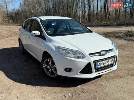 Белый Форд Фокус, объемом двигателя 2 л и пробегом 230 тыс. км за 7600 $, фото 1 на Automoto.ua