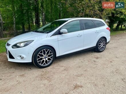 Белый Форд Фокус, объемом двигателя 2 л и пробегом 191 тыс. км за 8200 $, фото 1 на Automoto.ua