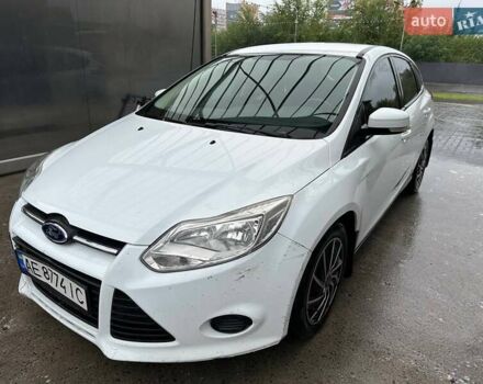 Білий Форд Фокус, об'ємом двигуна 1 л та пробігом 153 тис. км за 5500 $, фото 1 на Automoto.ua