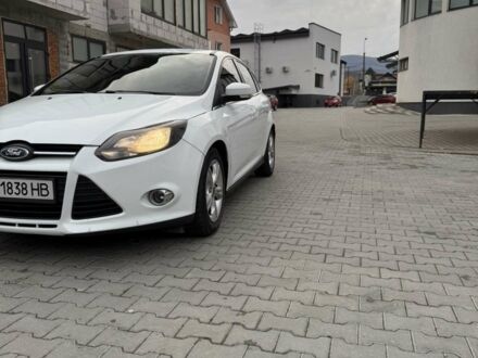 Білий Форд Фокус, об'ємом двигуна 1 л та пробігом 163 тис. км за 5000 $, фото 1 на Automoto.ua