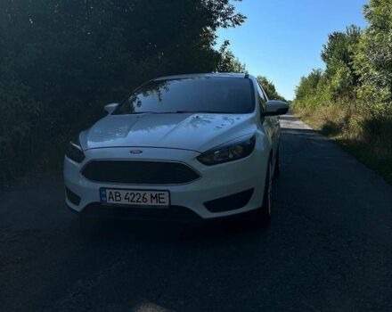 Білий Форд Фокус, об'ємом двигуна 2 л та пробігом 211 тис. км за 7300 $, фото 1 на Automoto.ua