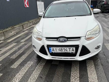 Білий Форд Фокус, об'ємом двигуна 2 л та пробігом 212 тис. км за 8000 $, фото 1 на Automoto.ua