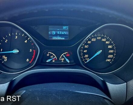 Белый Форд Фокус, объемом двигателя 1.6 л и пробегом 195 тыс. км за 8900 $, фото 1 на Automoto.ua