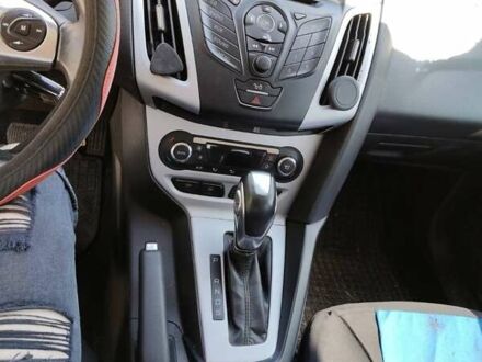 Форд Фокус 2014 у Києві на Automoto.ua Білий Форд Фокус, об'ємом двигуна 1.6 л та пробігом 151 тис. км за 9000 $, фото 1 на Automoto.ua