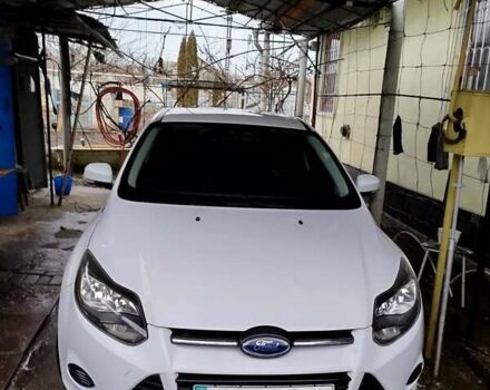 Белый Форд Фокус, объемом двигателя 1 л и пробегом 112 тыс. км за 5700 $, фото 1 на Automoto.ua