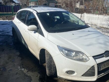 Белый Форд Фокус, объемом двигателя 1 л и пробегом 118 тыс. км за 7600 $, фото 1 на Automoto.ua