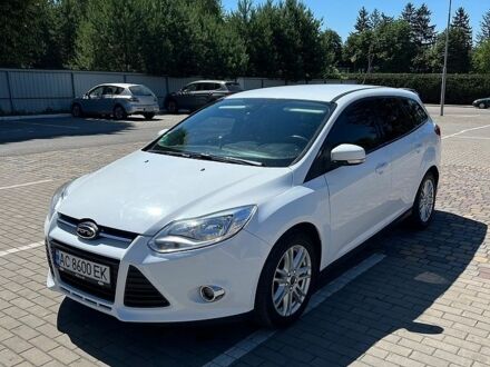 Белый Форд Фокус, объемом двигателя 1.6 л и пробегом 215 тыс. км за 7700 $, фото 1 на Automoto.ua