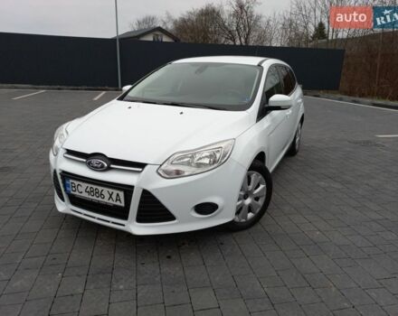 Белый Форд Фокус, объемом двигателя 1.6 л и пробегом 235 тыс. км за 7777 $, фото 1 на Automoto.ua