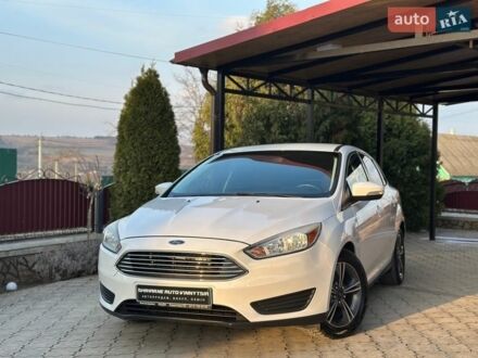 Белый Форд Фокус, объемом двигателя 2 л и пробегом 140 тыс. км за 7300 $, фото 1 на Automoto.ua