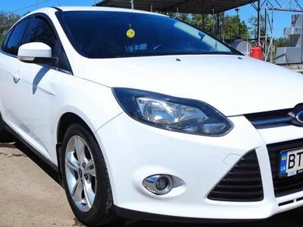 Белый Форд Фокус, объемом двигателя 1.6 л и пробегом 199 тыс. км за 8000 $, фото 1 на Automoto.ua