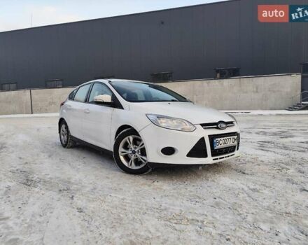 Білий Форд Фокус, об'ємом двигуна 2 л та пробігом 163 тис. км за 8500 $, фото 1 на Automoto.ua