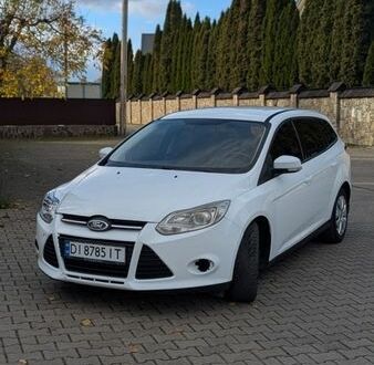 Белый Форд Фокус, объемом двигателя 1.6 л и пробегом 236 тыс. км за 6800 $, фото 1 на Automoto.ua