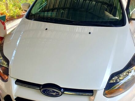 Білий Форд Фокус, об'ємом двигуна 2 л та пробігом 156 тис. км за 6800 $, фото 1 на Automoto.ua