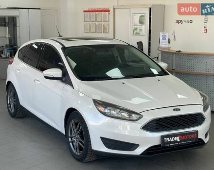 Білий Форд Фокус, об'ємом двигуна 2 л та пробігом 200 тис. км за 7990 $, фото 1 на Automoto.ua