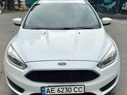 Білий Форд Фокус, об'ємом двигуна 2 л та пробігом 220 тис. км за 8800 $, фото 1 на Automoto.ua