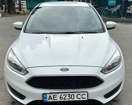 Белый Форд Фокус, объемом двигателя 2 л и пробегом 220 тыс. км за 8800 $, фото 1 на Automoto.ua