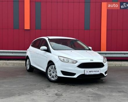 Білий Форд Фокус, об'ємом двигуна 1 л та пробігом 122 тис. км за 7790 $, фото 1 на Automoto.ua