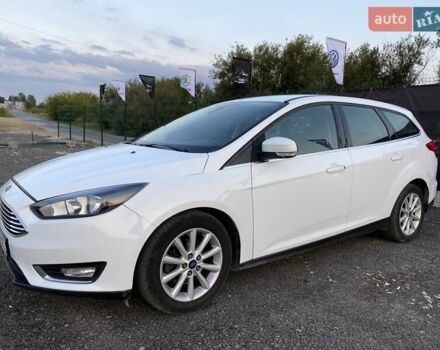 Білий Форд Фокус, об'ємом двигуна 1.5 л та пробігом 249 тис. км за 8700 $, фото 1 на Automoto.ua