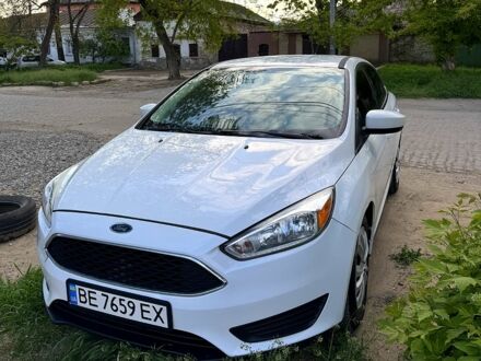 Білий Форд Фокус, об'ємом двигуна 2 л та пробігом 170 тис. км за 7999 $, фото 1 на Automoto.ua