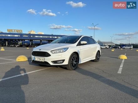 Білий Форд Фокус, об'ємом двигуна 2 л та пробігом 182 тис. км за 8500 $, фото 1 на Automoto.ua