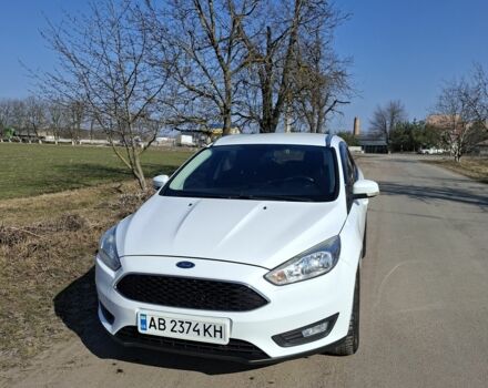 Белый Форд Фокус, объемом двигателя 1.5 л и пробегом 230 тыс. км за 10500 $, фото 1 на Automoto.ua