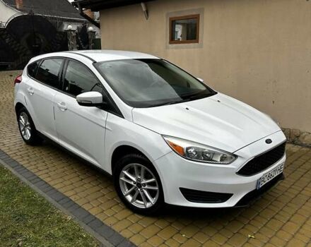 Белый Форд Фокус, объемом двигателя 1 л и пробегом 127 тыс. км за 7600 $, фото 1 на Automoto.ua