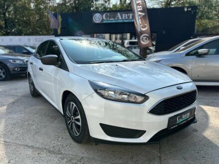 Білий Форд Фокус, об'ємом двигуна 20 л та пробігом 90 тис. км за 9000 $, фото 1 на Automoto.ua
