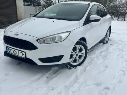 Белый Форд Фокус, объемом двигателя 2 л и пробегом 125 тыс. км за 7500 $, фото 1 на Automoto.ua